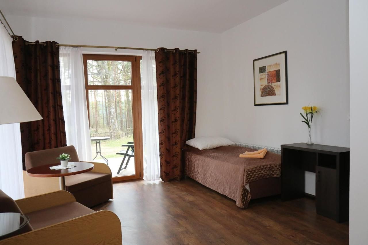 Отели типа «постель и завтрак» Rezydencja Nad Wigrami Standard & Comfort Rooms Gawrych Ruda-26