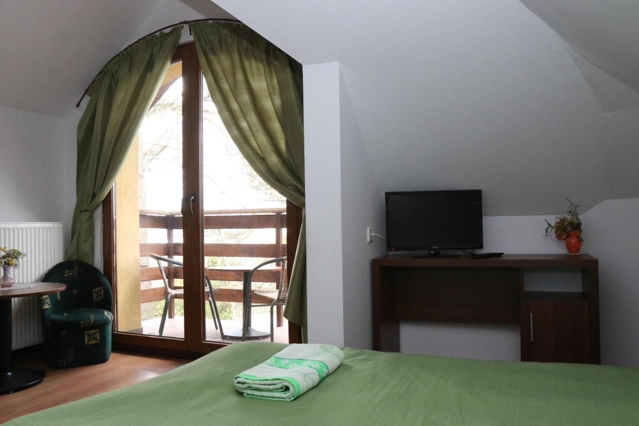 Отели типа «постель и завтрак» Rezydencja Nad Wigrami Standard & Comfort Rooms Gawrych Ruda-39