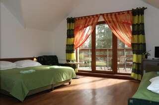 Отели типа «постель и завтрак» Rezydencja Nad Wigrami Standard & Comfort Rooms Gawrych Ruda Классический номер Твин-7