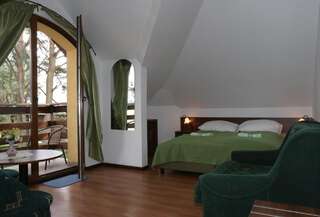 Отели типа «постель и завтрак» Rezydencja Nad Wigrami Standard & Comfort Rooms Gawrych Ruda Классический номер Твин-9